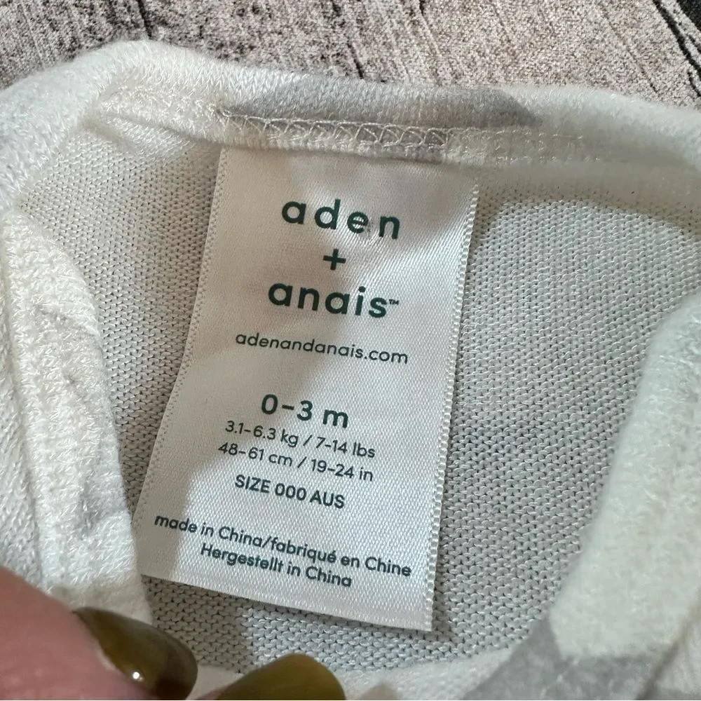Lot of 2 Unisex White Baby Sleep Gowns; Goumi & Aden + Anais Bith Size 0-3